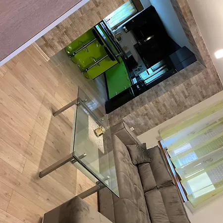 דירה G&e דלניצה